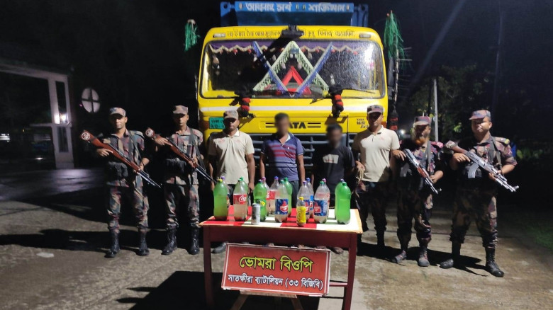 সাতক্ষীরা সীমান্তে বিজিবির অভিযানে প্রায় কোটি টাক...
