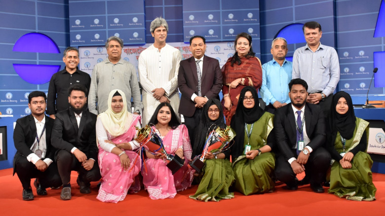 বর্তমান সরকার মেগা প্রকল্পের ব্যাপারে রক্ষণশীল : প...