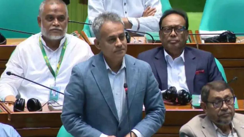 বাজেট নিয়ে বিরোধীদলের সমালোচনা খুব একটা আমলে নিচ্...