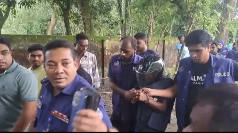 কটিয়াদীতে যুবক হত্যা, গ্রেফতার আসামির তথ্যে রক্তমা...