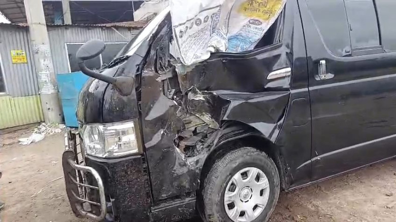নারায়ণগঞ্জে ভলকানাইজ ট্যাংক বিস্ফোরণ, আহত ১...