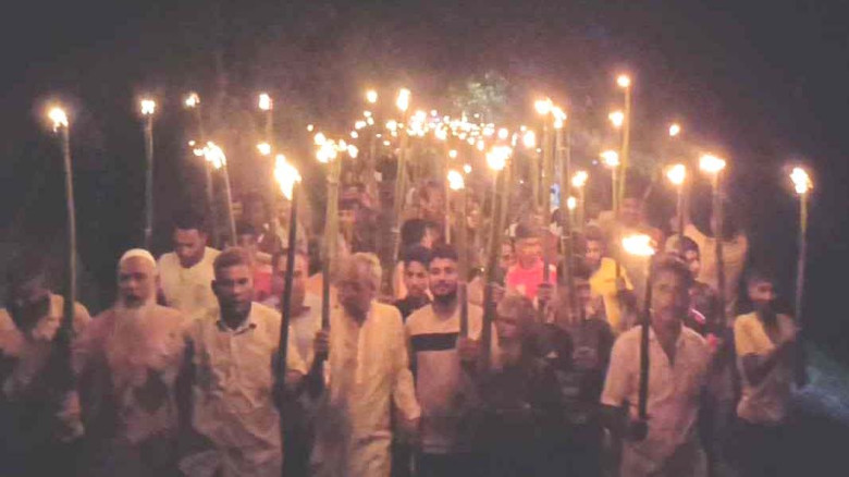 তিস্তা মহা-পরিকল্পনা বাস্তবায়নের দাবিতে জলঢাকায় তি...