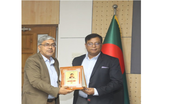 গাজীপুরে ডুয়েটের সঙ্গে ইউজিসির সমঝোতা স্মারক স্বাক...