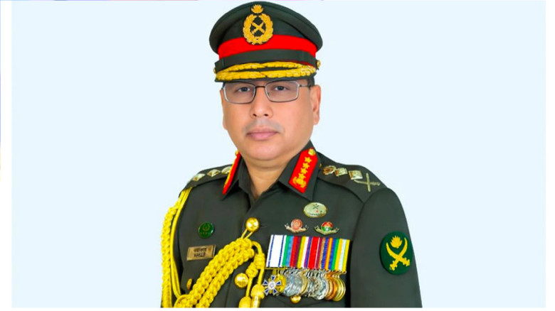 সফর শেষে দেশে ফিরেছেন সেনাপ্রধান...