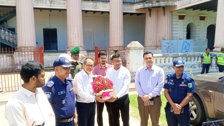 পুঠিয়ার ঐতিহ্যের টানে ব্রুনেইর রাষ্ট্রদূত, ইতিহাসে...