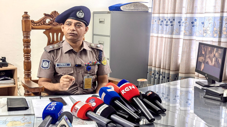 কিশোর গ্যাংয়ের হামলা, মারপিট ও ছিনতাইয়ের ঘটনায় ৬ স...