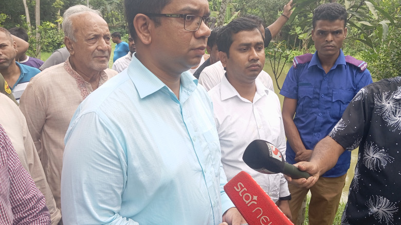 মনোহরদীতে পুকুরে ডুবে ৩ শিশুর মৃত্যু: শোকসন্তপ্ত প...