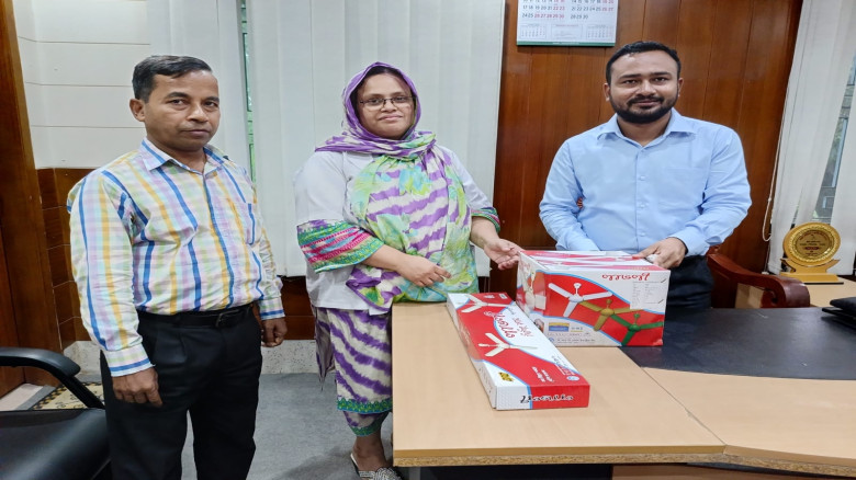 ভাঙ্গুড়া উপজেলা স্বাস্থ্য কমপ্লেক্সে পৌরসভার পক্ষ ...