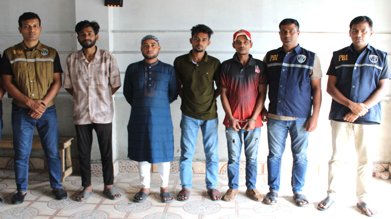 ময়মনসিংহে গলা কেটে হত্যাকান্ডে জড়িত ৪ জন গ্রেফতার...