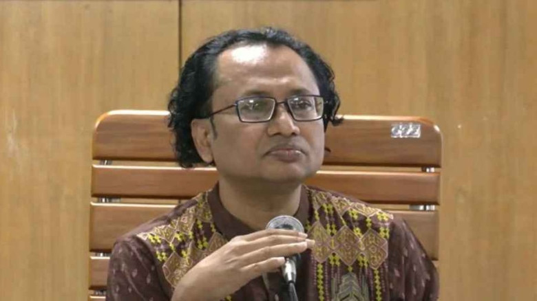 সাভারে বিস্ফোরণ নিয়ে নাহিদের বক্তব্য রাজনৈতিক: তথ্...