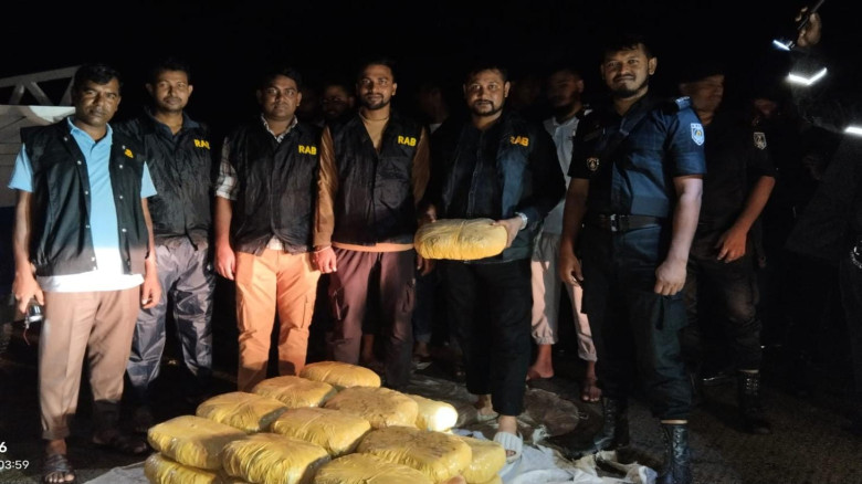 র‌্যা‌বের অ‌ভিযা‌নে ৬৬ কে‌জি গাজা উদ্ধার...