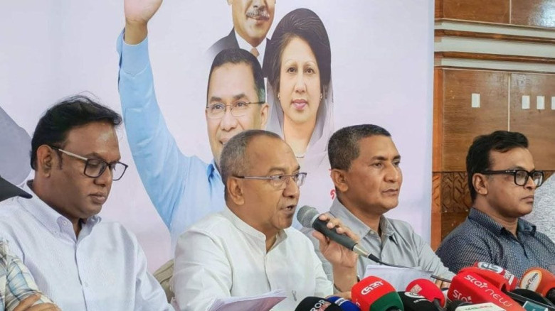 বেআইনি কর্মকাণ্ড কোনোভাবেই প্রশ্রয় দেওয়া হবে না: য...