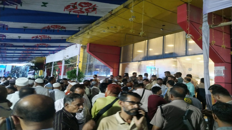 উৎসবমুখর পরিবেশে অনুষ্ঠিত হচ্ছে ফার্টিলাইজারর এসোস...