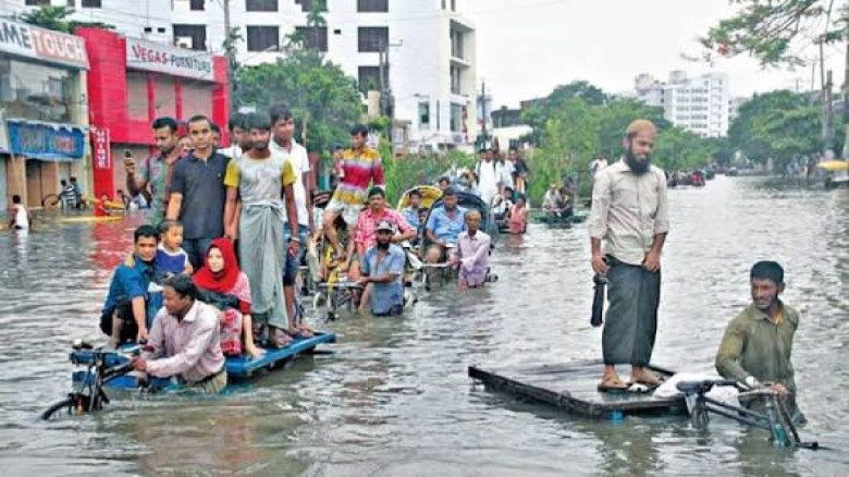চট্টগ্রামে বন্যা-পাহাড়ধসে মৃত ৩৯, বিপর্যস্ত ৯ লাখ ...