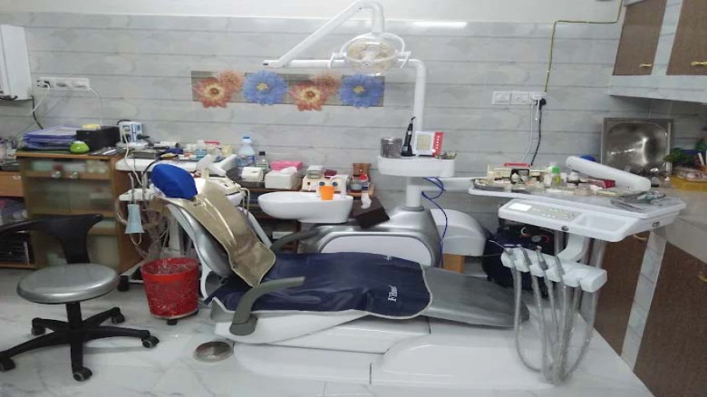 সৈয়দপুরে অবৈধ ডেন্টাল কেয়ারের রমরমা ব্যবসা...