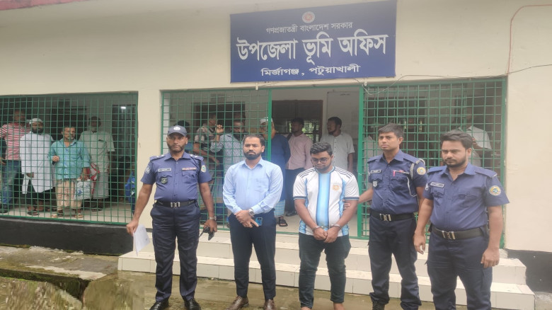মির্জাগঞ্জে ভূমি অফিসের দালালকে এক মাসের কারাদণ্ড...