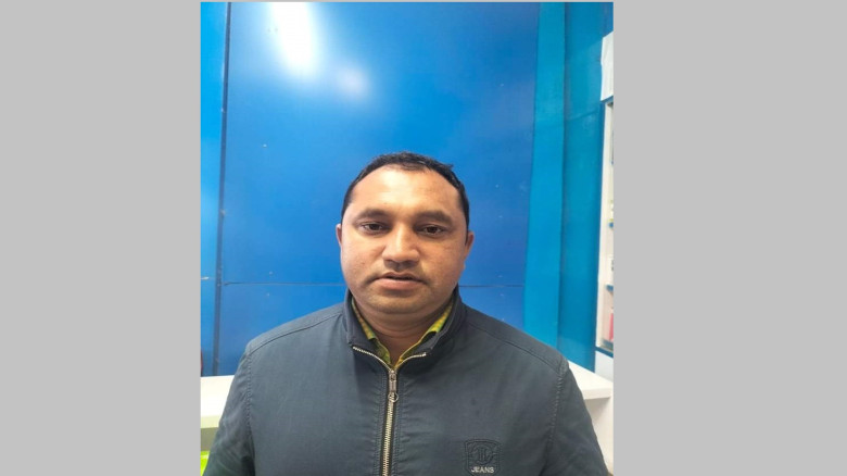 খলিলের গ্যাড়াকলে বাড়ি ছাড়া মা-ছেলে...