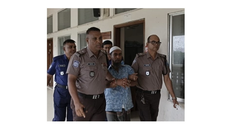 ফরিদপুরে যৌতুকের দাবিতে স্ত্রী হত্যার দায়ে স্বামী...