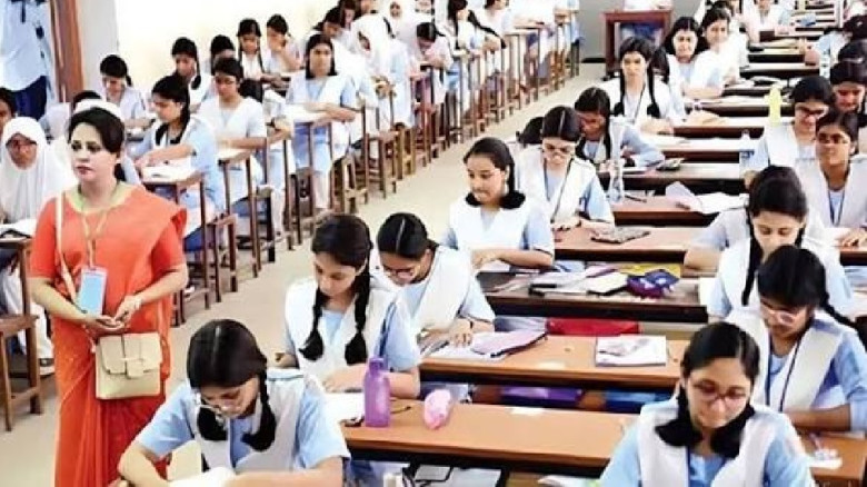 চট্টগ্রাম ছাড়া সব বোর্ডে পরীক্ষা চলবে...
