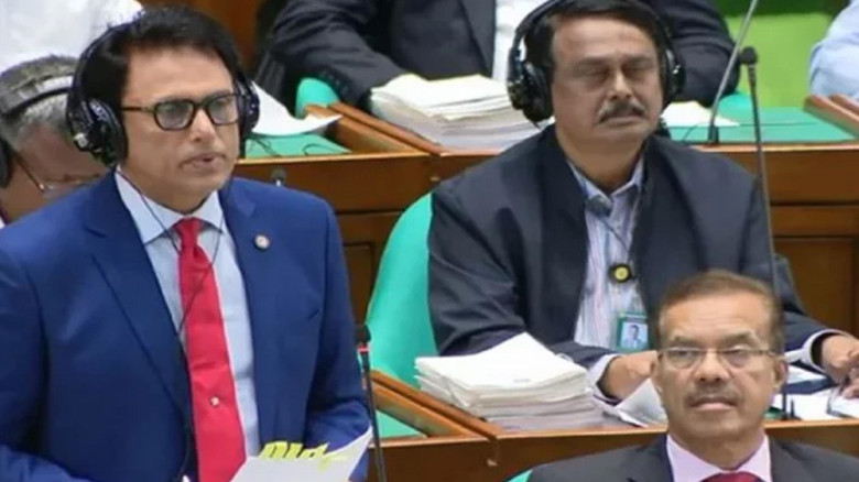 সবার সঙ্গে কথা বলেই এইচএসসি পরীক্ষা বহাল রাখা হয়েছ...