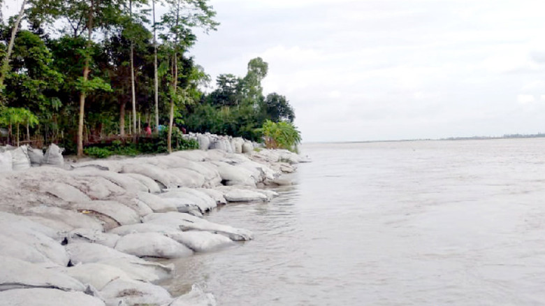 ফের বাড়ছে তিস্তা-দুধকুমার নদের পানি...