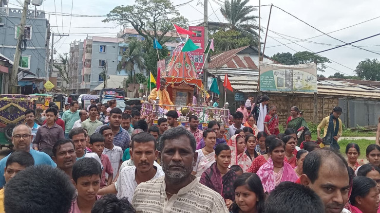দুর্গাপুরে নানা আয়োজনে জগন্নাথ দেবের রথযাত্রা পালি...