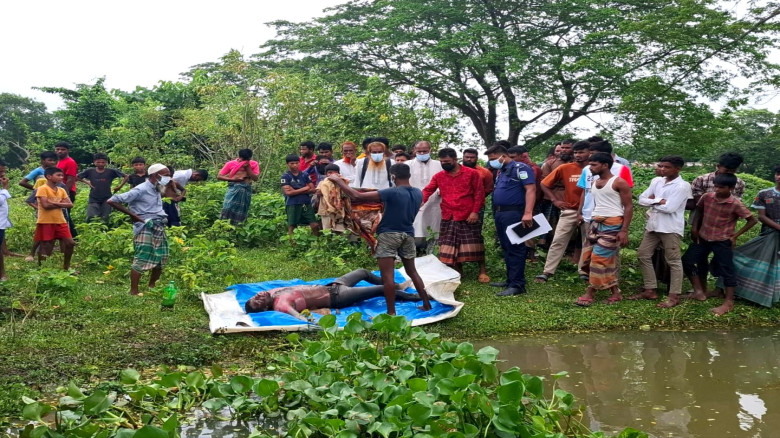 মোবাইলে আর্জেন্টিনার খেলা দেখতে গিয়ে খালে পড়ে মৃত্...