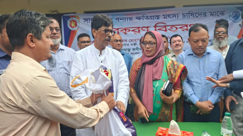 চন্দনাইশে বন্যায় ক্ষতিগ্রস্ত এলাকা পরিদর্শন করেন ...