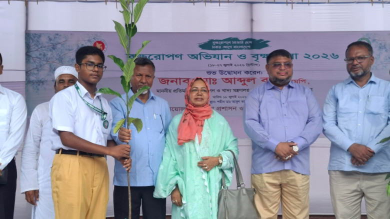 জয়পুরহাটে ১০ দিনব্যাপী বৃক্ষরোপণ অভিযান ও বৃক্ষমেল...