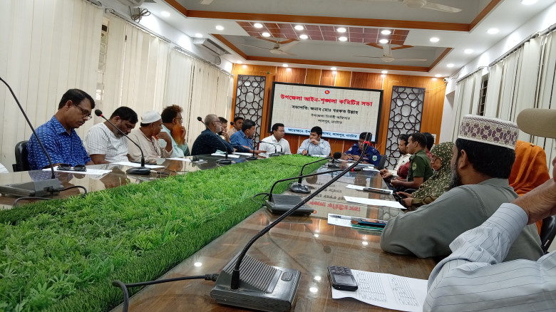 লালপুরে আইন-শৃঙ্খলা বিষয়ক সভা...