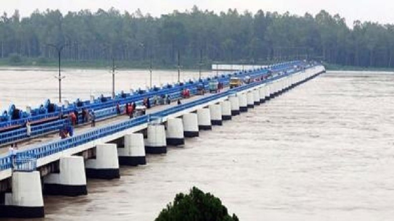 তিস্তার পানি বেড়ে যাওয়ায় নিম্নাঞ্চল প্লাবিত হওয়ার ...