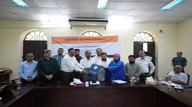 স্মার্ট পরিবহনের পথে জবি, জিপিএস ট্র্যাকিং সেবা চা...