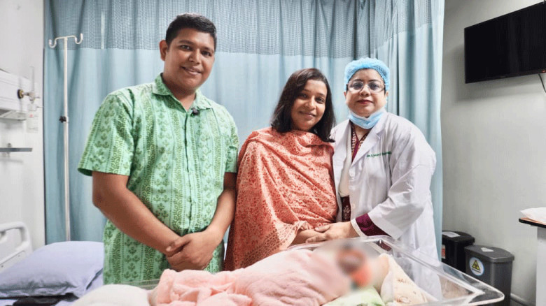 প্রতিকূলতাকে হার মানিয়ে হাজারো মানুষের আশার আলো হ...