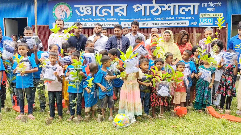 কালিয়ায় সুবিধাবঞ্চিত শিশুদের নিয়ে ব্যতিক্রমী আয়োজন...