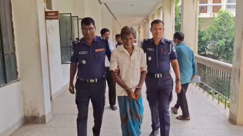 ছোট ভাইকে হাতুড়ি দিয়ে হত্যা: বড় ভাইয়ের যাবজ্জীবন...