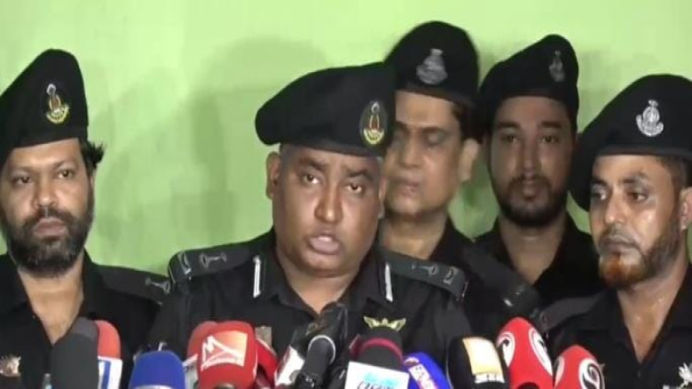 কেরানীগঞ্জে ফের মিললো ইয়াবা তৈরির কারখানা, গ্রেফতা...