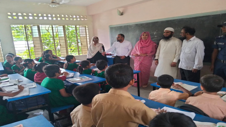 বরগুনা জেলা প্রশাসকের সাথে আমতলীতে মত বিনিময় সভা...