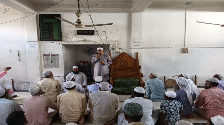 পূর্বধলা থানার  ওসি  আবদুল্লাহ আল মামুনের মাদকের ব...