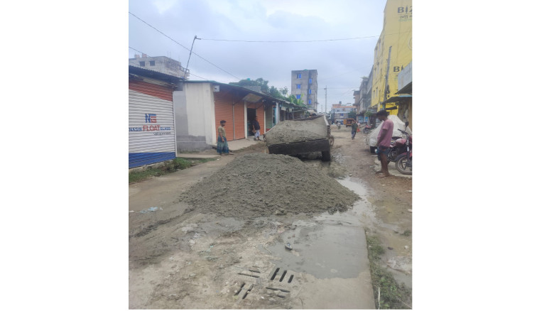 মনোহরদীতে দীর্ঘদিন সংস্কারহীন মনোহরদী বাইপাস রাস্ত...