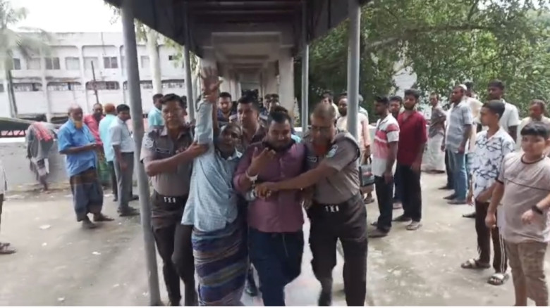জামালপুরে এক গৃহবধূকে ধর্ষণের দায়ে দুইজনকে মৃত্যুদ...
