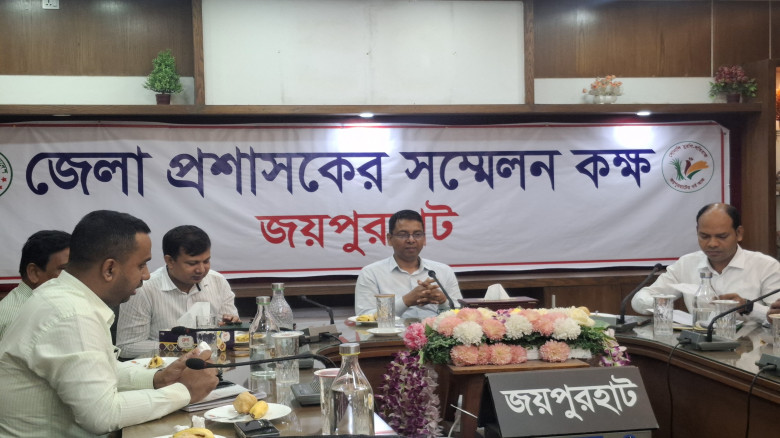 জয়পুরহাটে ‘নতুন কুঁড়ি স্পোর্টস’ সিজন ২ আয়োজনে প...