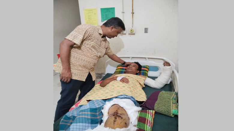 সড়ক দুর্ঘটনায় গুরুতর আহত সাবেক চবি ছাত্রদল নেতা হা...